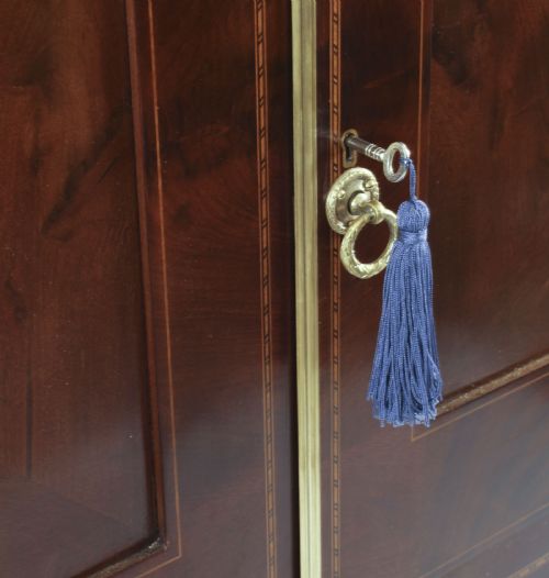 fig 4. Antique English Edwardian Mahogany Inlaid Wardrobe Late 19th Century
