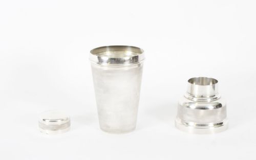 fig 5. Antique Silver Plate Cobbler Cocktail Shaker by Oliver & Bensley C1930