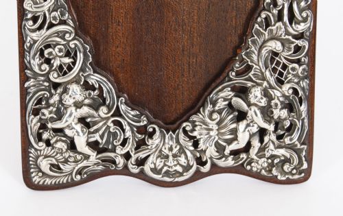 fig 5. Antique Victorian Sterling Silver Photo Frame William Comyns 1897 20x14cm
