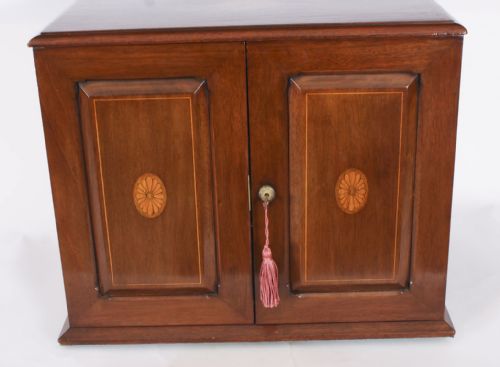 fig 3. Antique Inlaid Flame Mahogany Three Crystal Decanter Tantalus 19th C