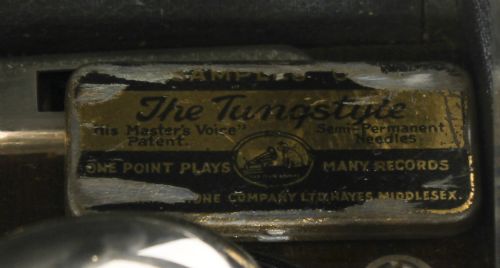 fig 2. Antique Portable HMV Gramophone Mod 101 Black Circa 1929