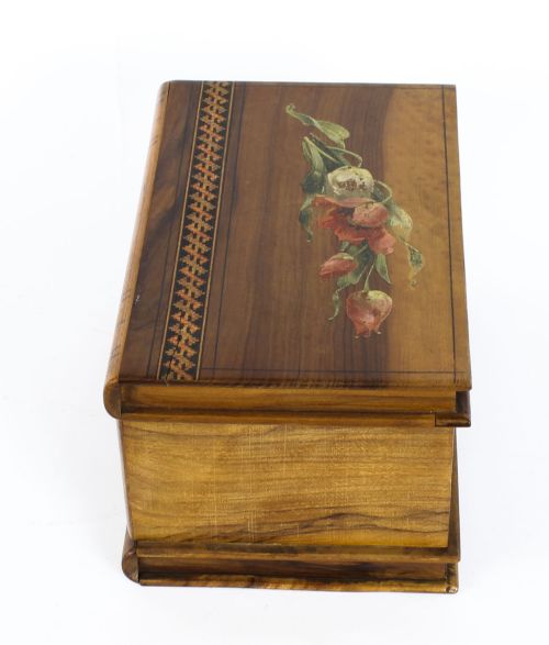 fig 2. Antique Italian Sorrento Ware Olive Wood Casket C1920