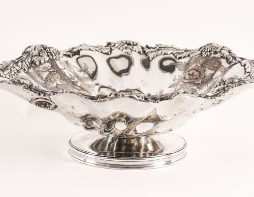 fig 2. Antique Old Sheffield Plated Fruit Basket by Matthew Boulton 19th C