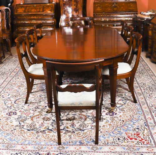 fig 3. Antique 8ft Victorian Flame Mahogany Extending Dining Table 19th C