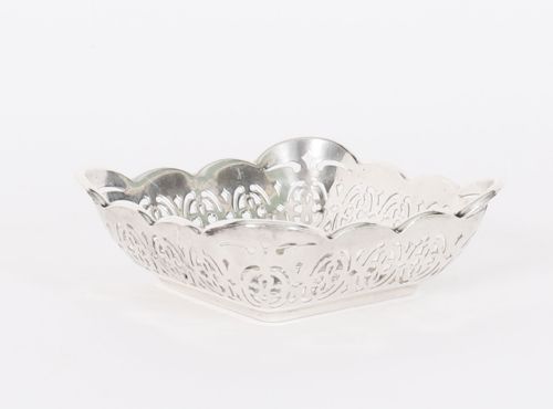 fig 1. Antique Pair English Sterling Silver Bon Bon Dishes-William Devenport Dated 1925