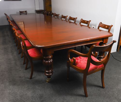fig 3. Antique 19ft William IV Flame Mahogany Extending Dining Table C1830 19th C
