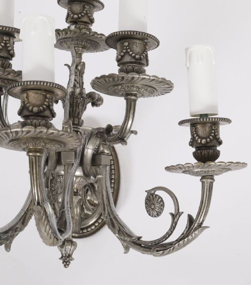 ANTIQUE SET 4 LOUIS VI REVIVAL SILVER PLATED SIX BRANCH WALL LIGHTS 20TH C - ADDITIONAL PHOTO 4