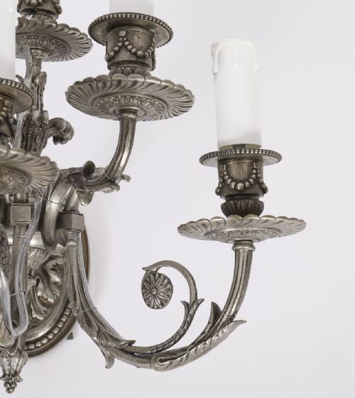 ANTIQUE SET 4 LOUIS VI REVIVAL SILVER PLATED SIX BRANCH WALL LIGHTS 20TH C - ADDITIONAL PHOTO 5