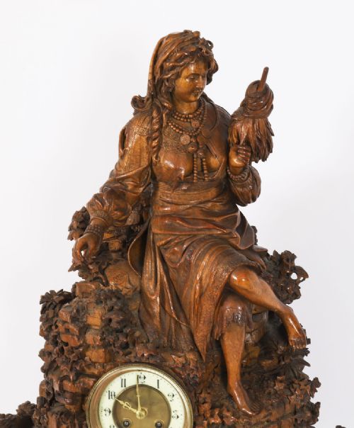 ANTIQUE SWISS 'BLACK FOREST' CARVED LINDEN WOOD CLOCK BY BERGEN CO 19TH C - ADDITIONAL PHOTO 2