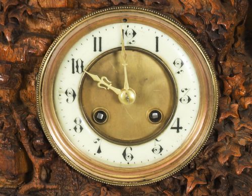 ANTIQUE SWISS 'BLACK FOREST' CARVED LINDEN WOOD CLOCK BY BERGEN CO 19TH C - ADDITIONAL PHOTO 6