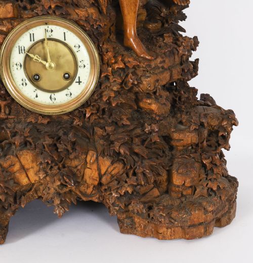 ANTIQUE SWISS 'BLACK FOREST' CARVED LINDEN WOOD CLOCK BY BERGEN CO 19TH C - ADDITIONAL PHOTO 9
