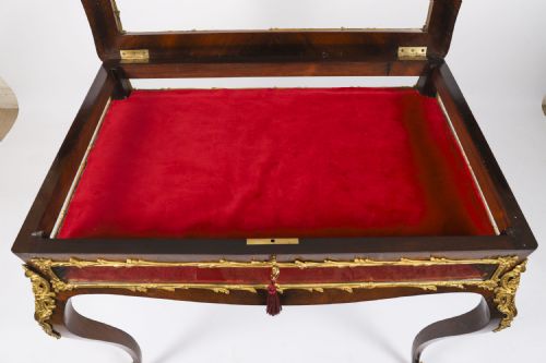 ANTIQUE FRENCH ORMOLU MOUNTED BIJOUTERIE DISPLAY TABLE 19TH CENTURY - ADDITIONAL PHOTO 4