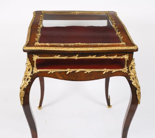 ANTIQUE FRENCH ORMOLU MOUNTED BIJOUTERIE DISPLAY TABLE 19TH CENTURY - ADDITIONAL PHOTO 8