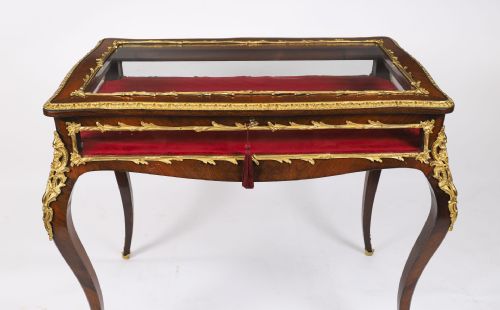 ANTIQUE FRENCH ORMOLU MOUNTED BIJOUTERIE DISPLAY TABLE 19TH CENTURY - ADDITIONAL PHOTO 14