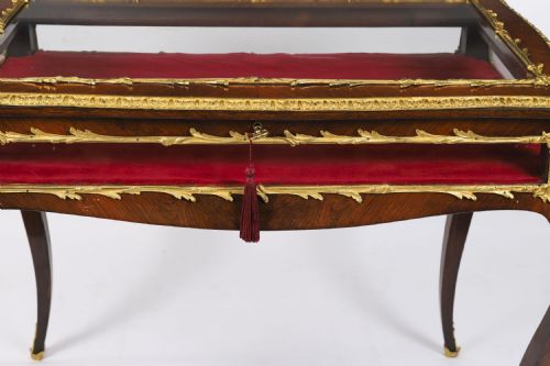 ANTIQUE FRENCH ORMOLU MOUNTED BIJOUTERIE DISPLAY TABLE 19TH CENTURY - ADDITIONAL PHOTO 15