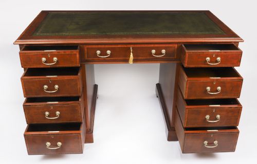 ANTIQUE VICTORIAN CROSSBANDED INLAID FLAME MAHOGANY PEDESTAL DESK 19TH C - ADDITIONAL PHOTO 11