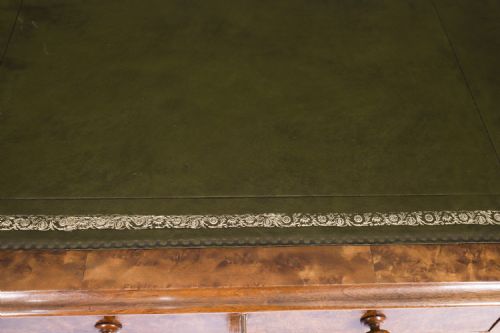 ANTIQUE VICTORIAN BURR WALNUT TWIN PEDESTAL DESK C1860 19TH C - ADDITIONAL PHOTO 3