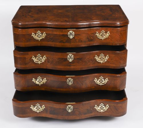 ANTIQUE RARE BAVARIAN BURR WALNUT CHEST COMMODE C1760 18TH C - ADDITIONAL PHOTO 15