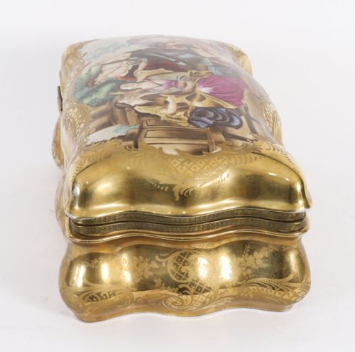 ANTIQUE LARGE FRENCH SEVRES GOLDEN PORCELAIN CASKET 19TH C - ADDITIONAL PHOTO 11