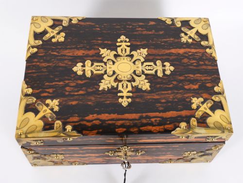 fig 2. Antique Figured Coromandel Jewellery Casket by Toulmin & Gale 19th Century