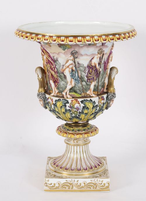 ANTIQUE PAIR LARGE ITALIAN NAPLES CAPODIMONTE URNS VASES 19TH C - ADDITIONAL PHOTO 5