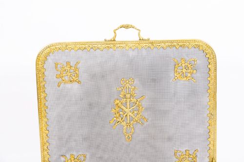ANTIQUE FRENCH EMPIRE REVIVAL CLASSICAL TROPHIES GILT BRONZE FIRE SCREEN 19TH C - ADDITIONAL PHOTO 2