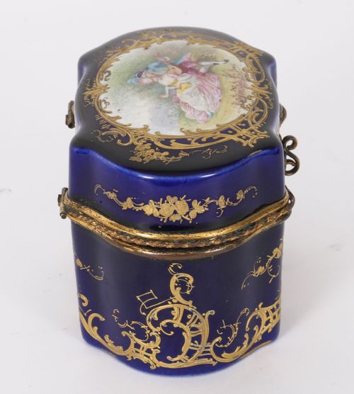 ANTIQUE FRENCH COBALT BLUE SEVRES PORCELAIN JEWELLERY CASKET 19TH C - ADDITIONAL PHOTO 5