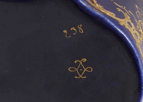 ANTIQUE FRENCH COBALT BLUE SEVRES PORCELAIN JEWELLERY CASKET 19TH C - ADDITIONAL PHOTO 12