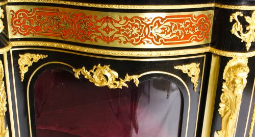 ANTIQUE ORMOLU MOUNTED SERPENTINE BOULLE CREDENZA C1870 19TH C - ADDITIONAL PHOTO 11