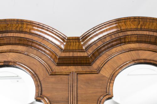 fig 3. Antique Queen Anne Burr Walnut Bureau Bookcase C1720 18th C