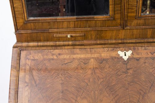 fig 6. Antique Queen Anne Burr Walnut Bureau Bookcase C1720 18th C