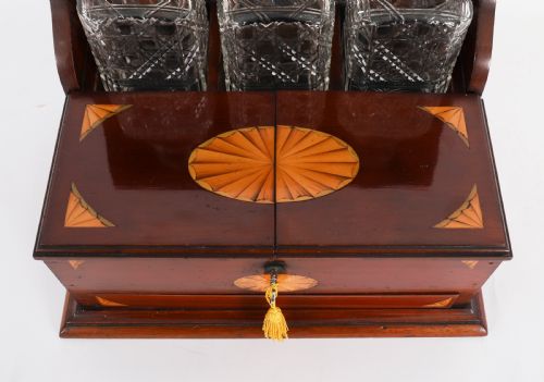 ANTIQUE SATIN WOOD INLAID THREE CUT CRYSTAL DECANTER TANTALUS GAMES 19TH C - ADDITIONAL PHOTO 3