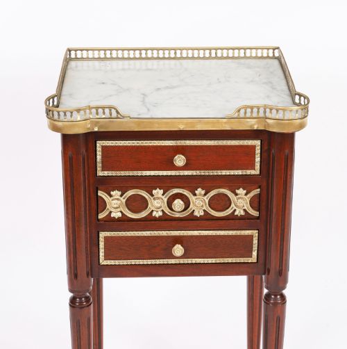 ANTIQUE PAIR FRENCH EMPIRE ORMOLU MOUNTED BEDSIDE CABINETS 19TH CENTURY - ADDITIONAL PHOTO 8