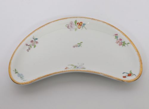 ANTIQUE COPELAND 60 PIECE SPODE DINNER SERVICE C1880 19TH C - ADDITIONAL PHOTO 11