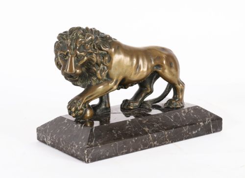 Antique French Grand Tour Bronze Sculpture of the Medici Lion 19th C