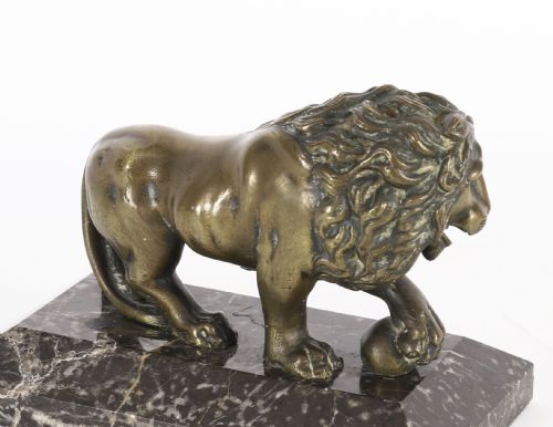 fig 8. Antique French Grand Tour Bronze Sculpture of The Medici Lion 19th C