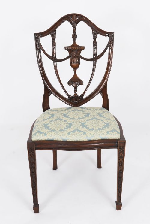 ANTIQUE SET OF SIXTEEN FEDERAL REVIVAL SHIELD BACK DINING CHAIRS 20TH C - ADDITIONAL PHOTO 6