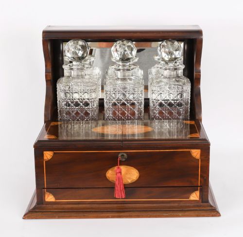 ANTIQUE THREE CUT CRYSTAL DECANTER INLAID MAHOGANY TANTALUS GAMES 19TH C - ADDITIONAL PHOTO 1