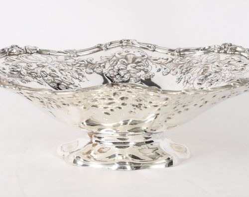 ANTIQUE VICTORAIAN SILVER PLATED FRUIT BASKET MID19TH C - ADDITIONAL PHOTO 5