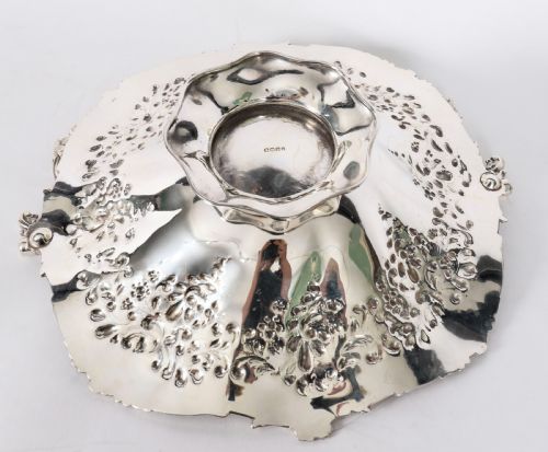 ANTIQUE VICTORAIAN SILVER PLATED FRUIT BASKET MID19TH C - ADDITIONAL PHOTO 7