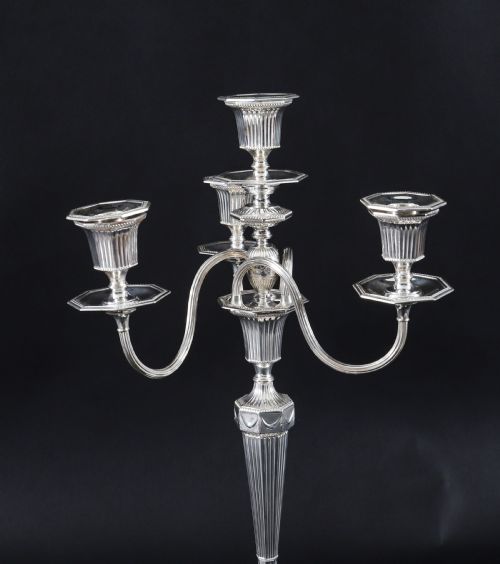ANTIQUE PAIR SILVER PLATED 4 LIGHT CANDELABRA HAWKSWORTH EYRE 19THC - ADDITIONAL PHOTO 3