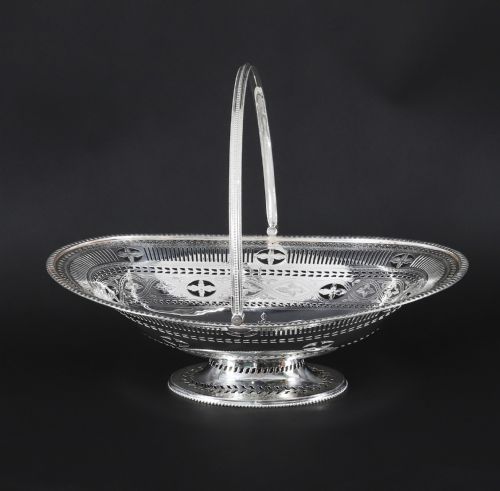 ANTIQUE VICTORIAN SILVER PLATED NEO CLASSICAL FRUIT BASKET C1860 - ADDITIONAL PHOTO 1