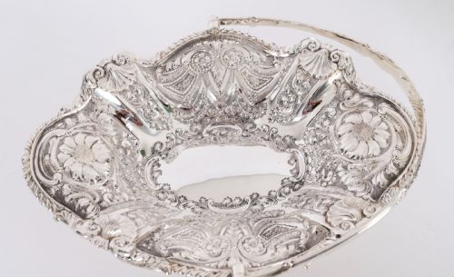 ANTIQUE VICTORIAN SILVER PLATED FRUIT BASKET GEORGE W SCOTT SONS LTD 19TH C - ADDITIONAL PHOTO 8