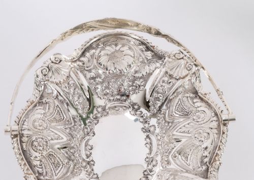 ANTIQUE VICTORIAN SILVER PLATED FRUIT BASKET GEORGE W SCOTT SONS LTD 19TH C - ADDITIONAL PHOTO 10