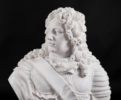 VINTAGE ITALIAN MARBLE BUST OF A NOBLEMAN IN ARMOUR 20TH CENTURY - ADDITIONAL PHOTO 12