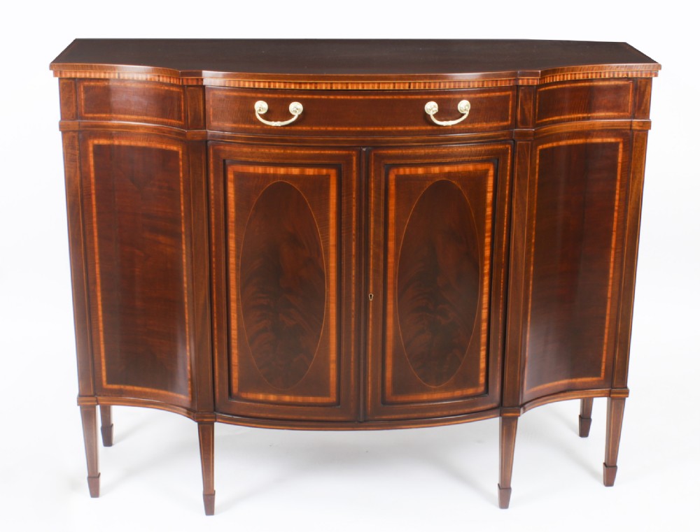 Antique Serpentine Cross-banded Cabinet Sideboard Maple & Co 19th C
