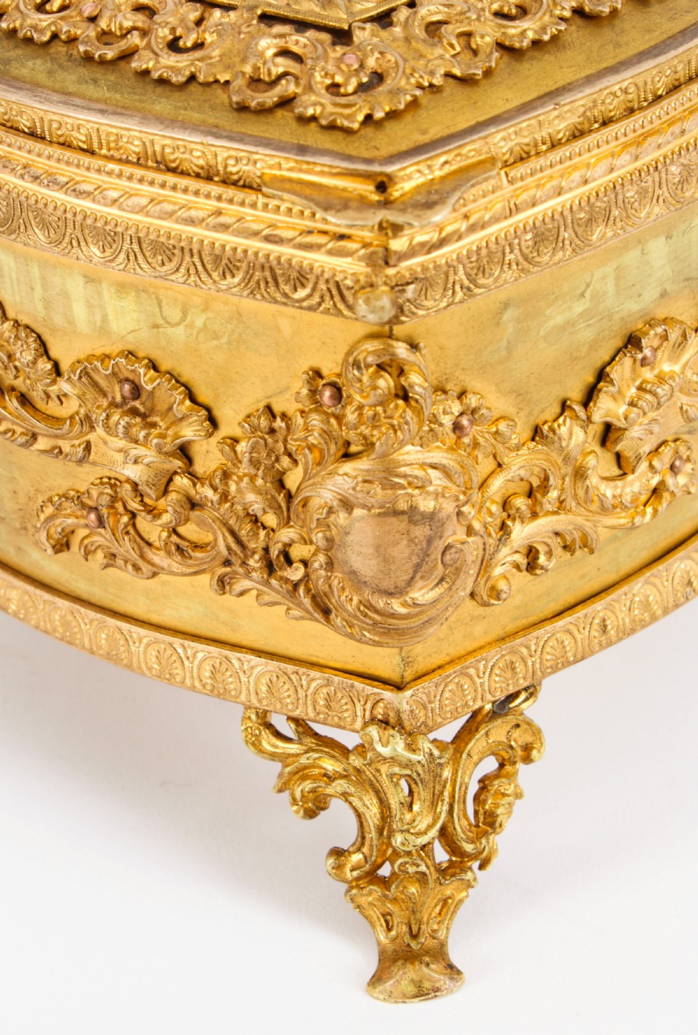 Antique French Ormolu Heart Shaped Jewellery Casket Box 19th C
 View VIII