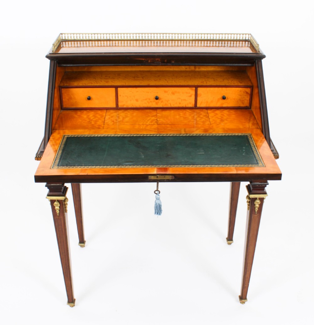 Antique French Walnut & Parquetry Bureau de Dame Desk 19th C
 View XXI