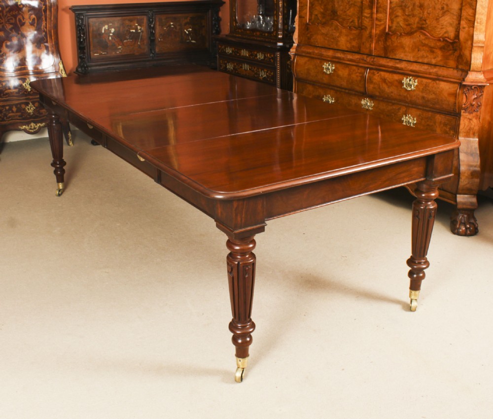 Antique 11ft6
