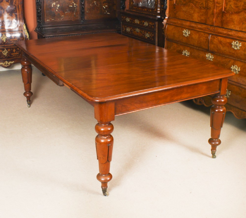 Antique William IV Flame Mahogany Extending Dining Table 19th C